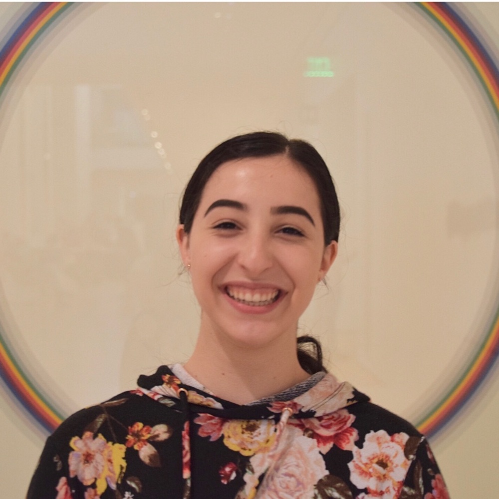 Meet your Posher, Laura